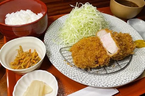 Hare nochi Katsu's Tonkatsu set