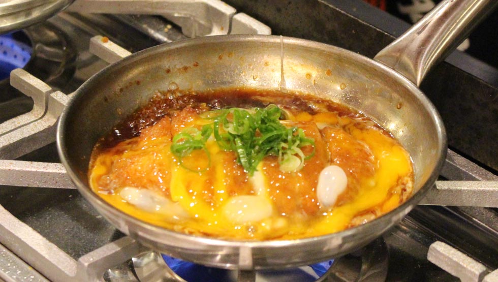 Katsudon Yoshubei Ikebukuro East Exit Store's dashi