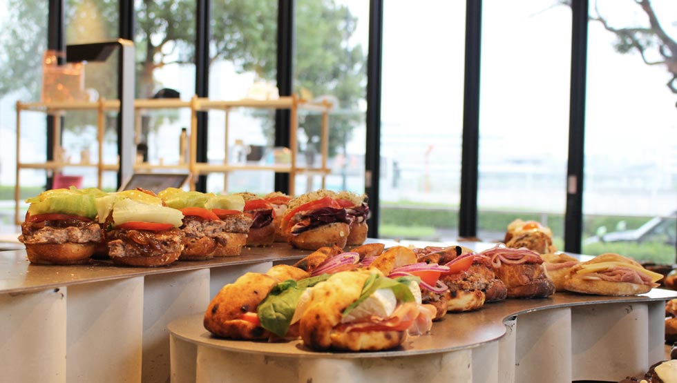 'I'm donut ? (I'm Donut?)' and bakery café 'dacō (Daco)' in Yokohama Minato Mirai