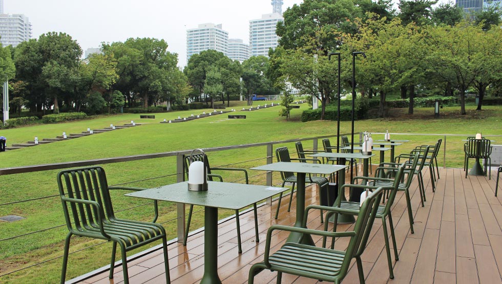 'I'm donut ? (I'm Donut?)' and bakery café 'dacō (Daco)' in Yokohama Minato Mirai