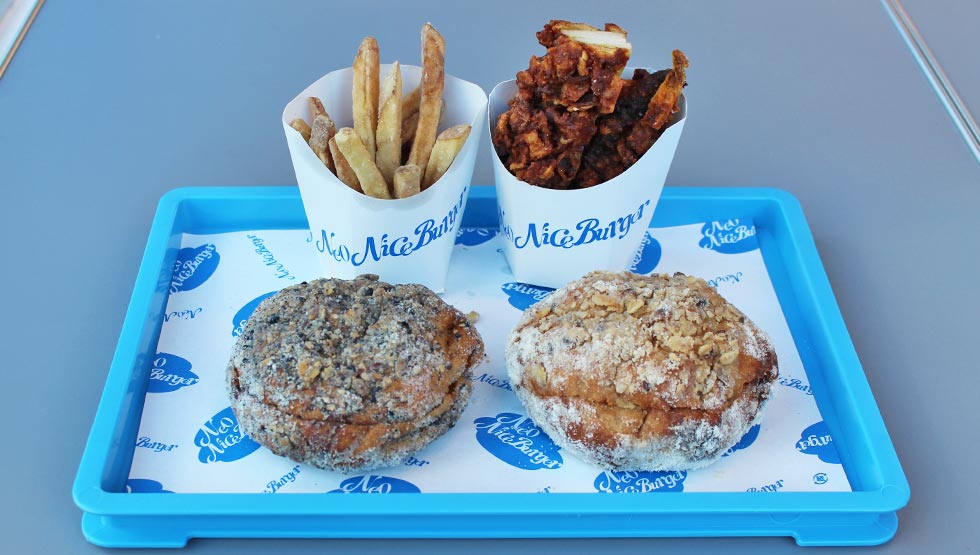 "Neo Fried Chicken" and Potato and "Neo Nice Grilled Bread"