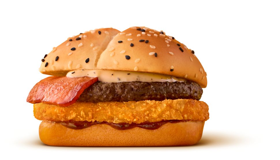 Rough-Cut Potato & Thick Beef Addictive Consomme Pepper Mayo"