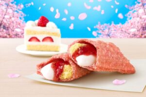 McDonald’s Japan Unveils New 3-Layer Strawberry Shortcake Pie