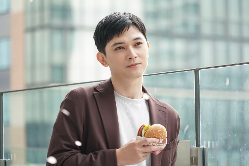 McDonald’s Japan "Kalbi Beef x Teriyaki Egg" Burger TV comercial