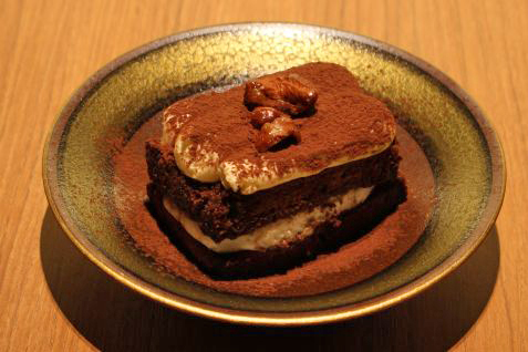 Mutenkura Shinjuku "Artisanal Fresh Tiramisu"