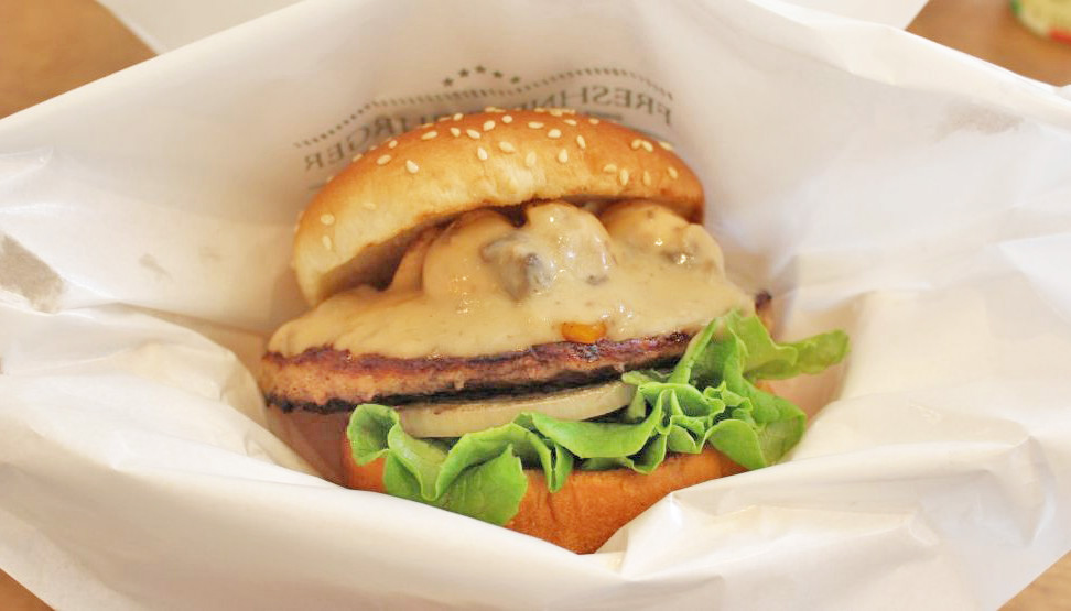 "Mushroom Cheese Burger: Sirloin Bolognese Sauce"